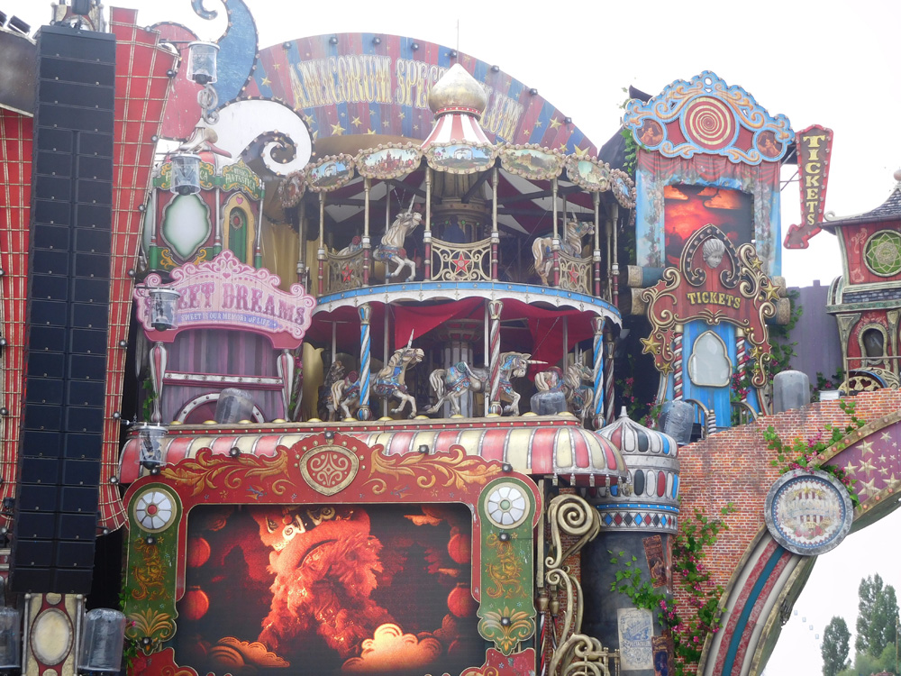 tomorrowland (23)